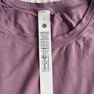 lululemon athletica Purple Short Sleeve Tee
